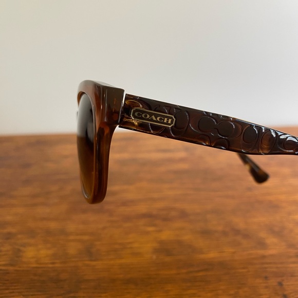 Coach Sunglasses - Picture 2 of 6